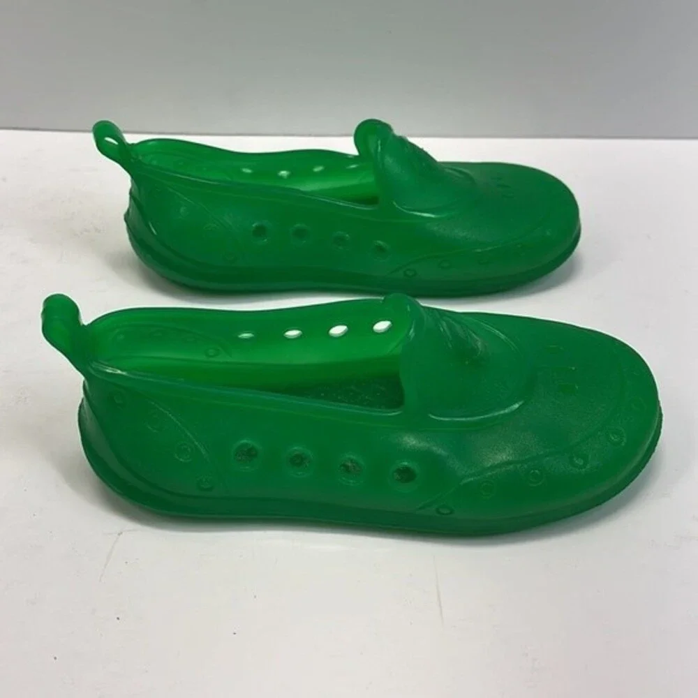 Speedo Green Jelly Boys Kids Size M 7-8 Water Shoes Slip On